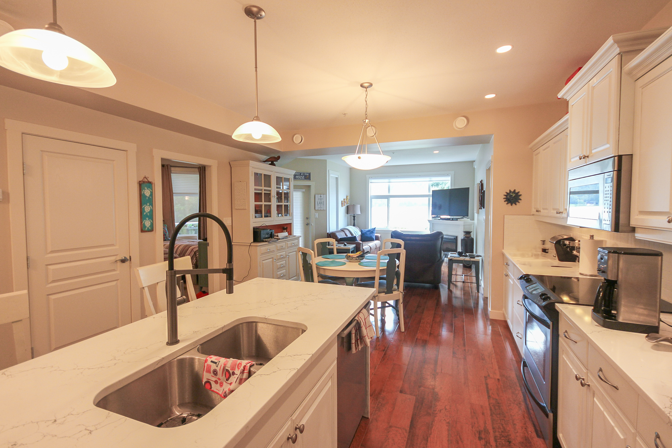 Shuswap Lakeside Rentals