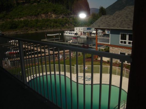 Shuswap Lakeside Rentals